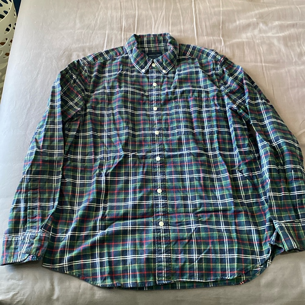 American eagle plaid shirt